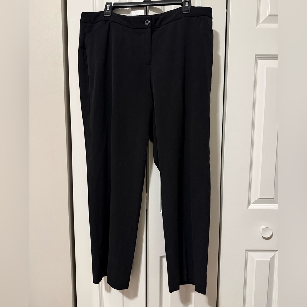 Classic Minimalist Black Slacks - Charter Club (Size 16WP) - Picture 5 of 6